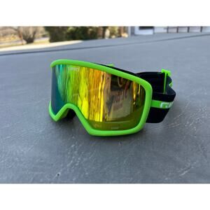 Giro stomp goggles kids or smaller faced adults green ski snowboard snow winter